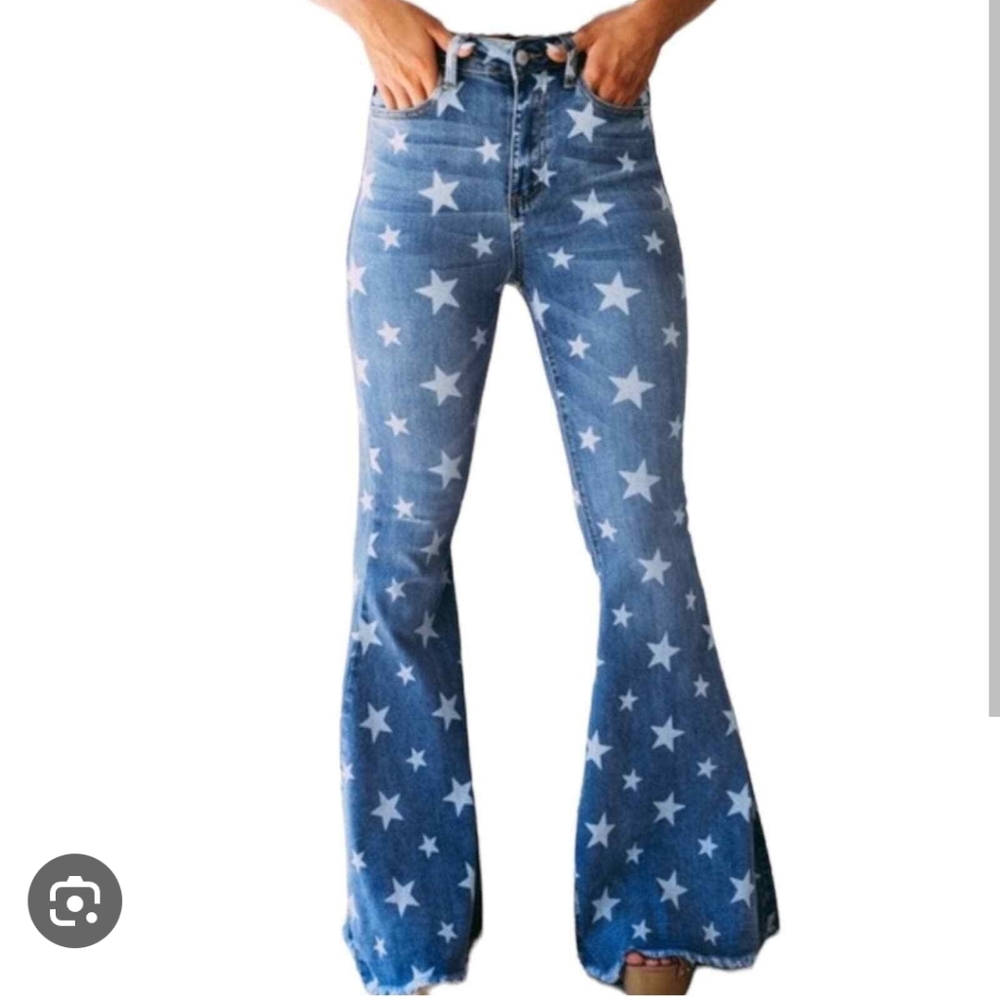 Judy Blue Star Print Flare Jeans - Blue and White